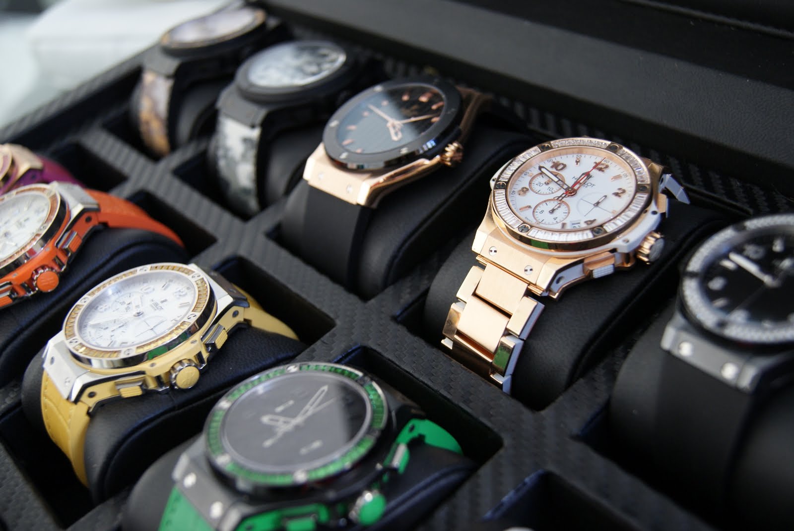 Где купить брендовые часы?