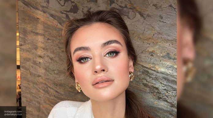 Турецкие пользователи Сети начали травить избитую охранником пляжа туристку