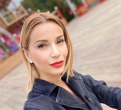 42-летнюю Ольгу Орлову критикуют за фото в купальнике