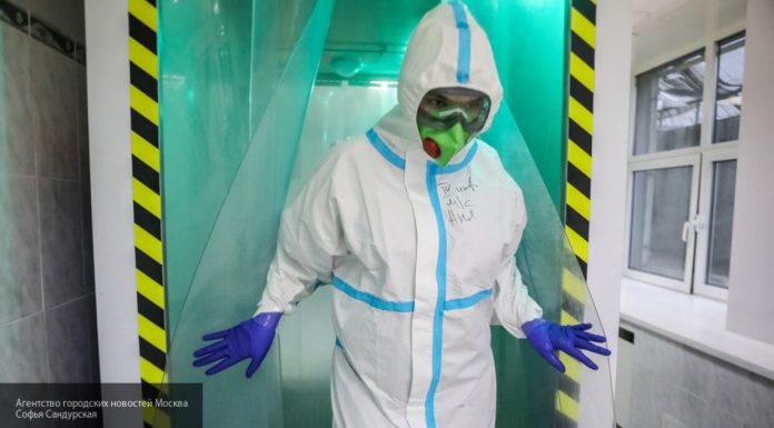 Мишустин выделил дополнительные средства на выплаты медикам и соцработникам